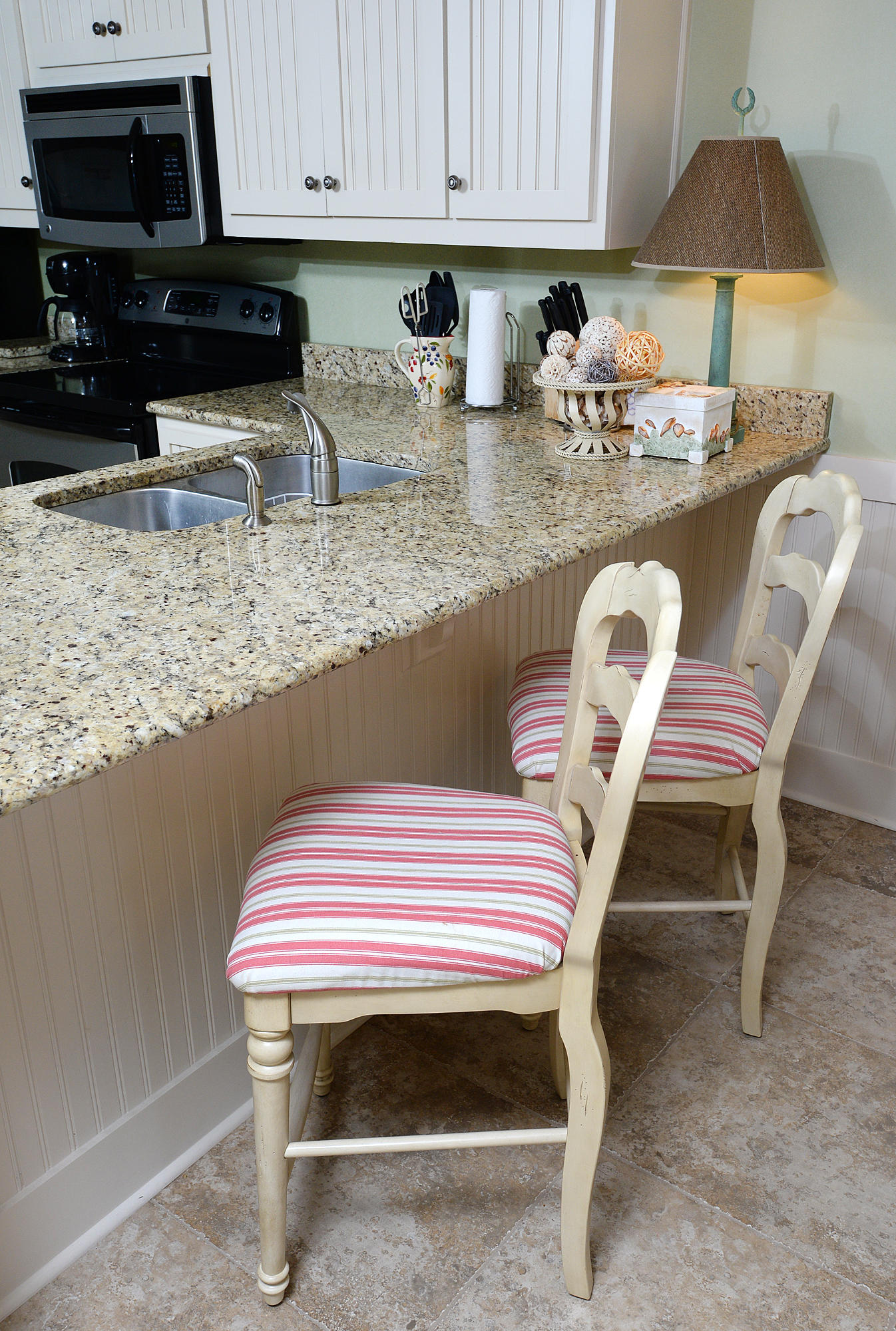 MOONSPINNER APARTMENTS CONDO - Residential