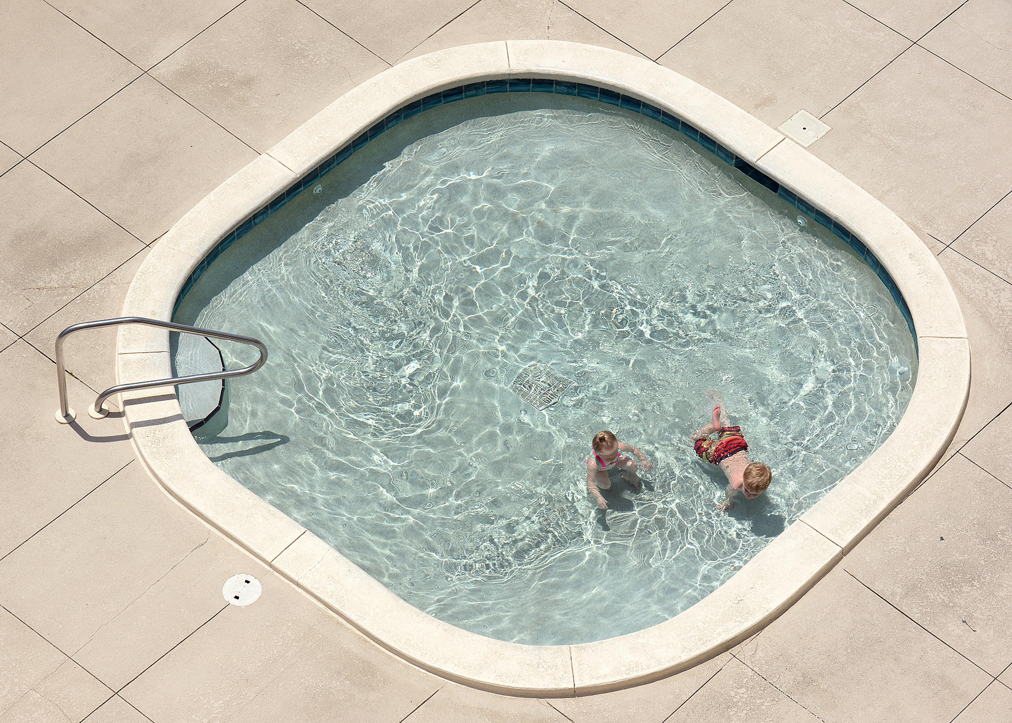 MOONSPINNER APARTMENTS CONDO - Residential