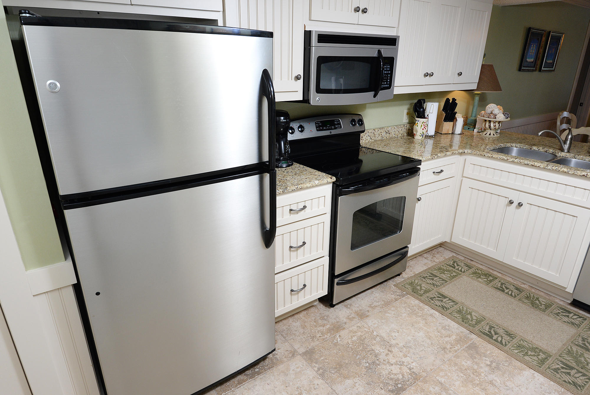 MOONSPINNER APARTMENTS CONDO - Residential