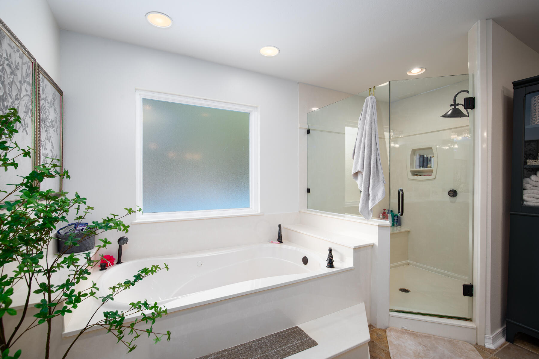 FOREST PARK - Residential