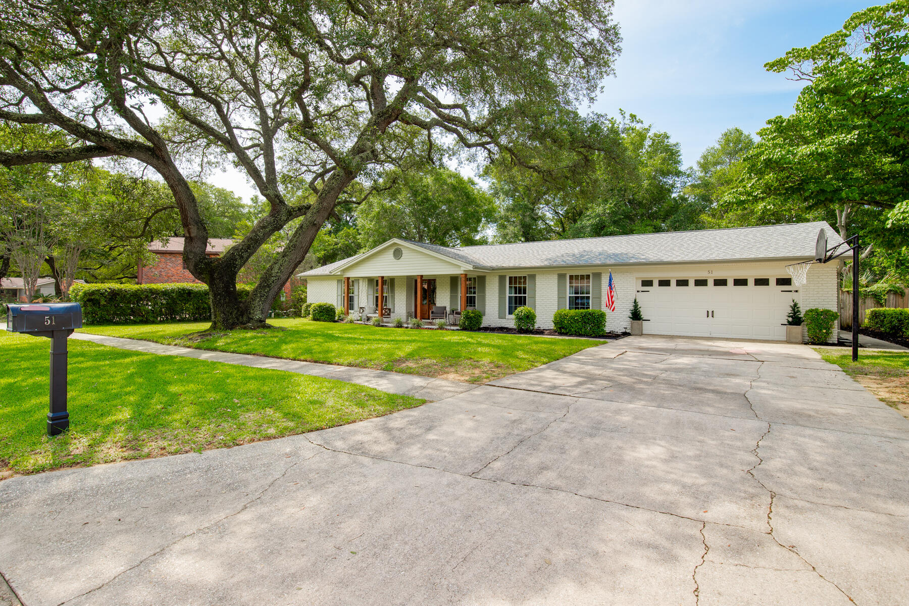 FOREST PARK - Residential