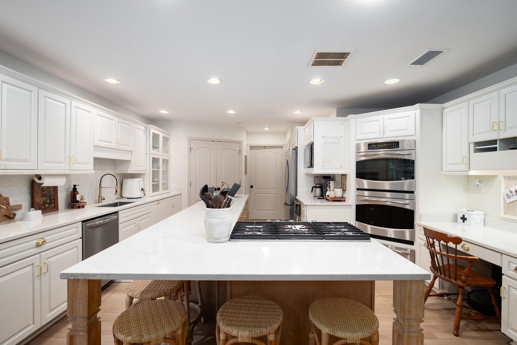 FOREST PARK - Residential