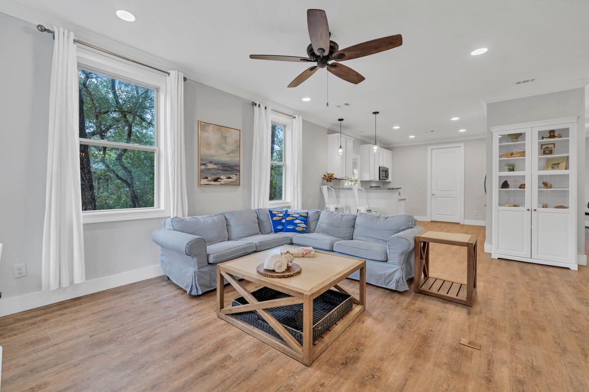 GRAYTON BAYOU - Residential