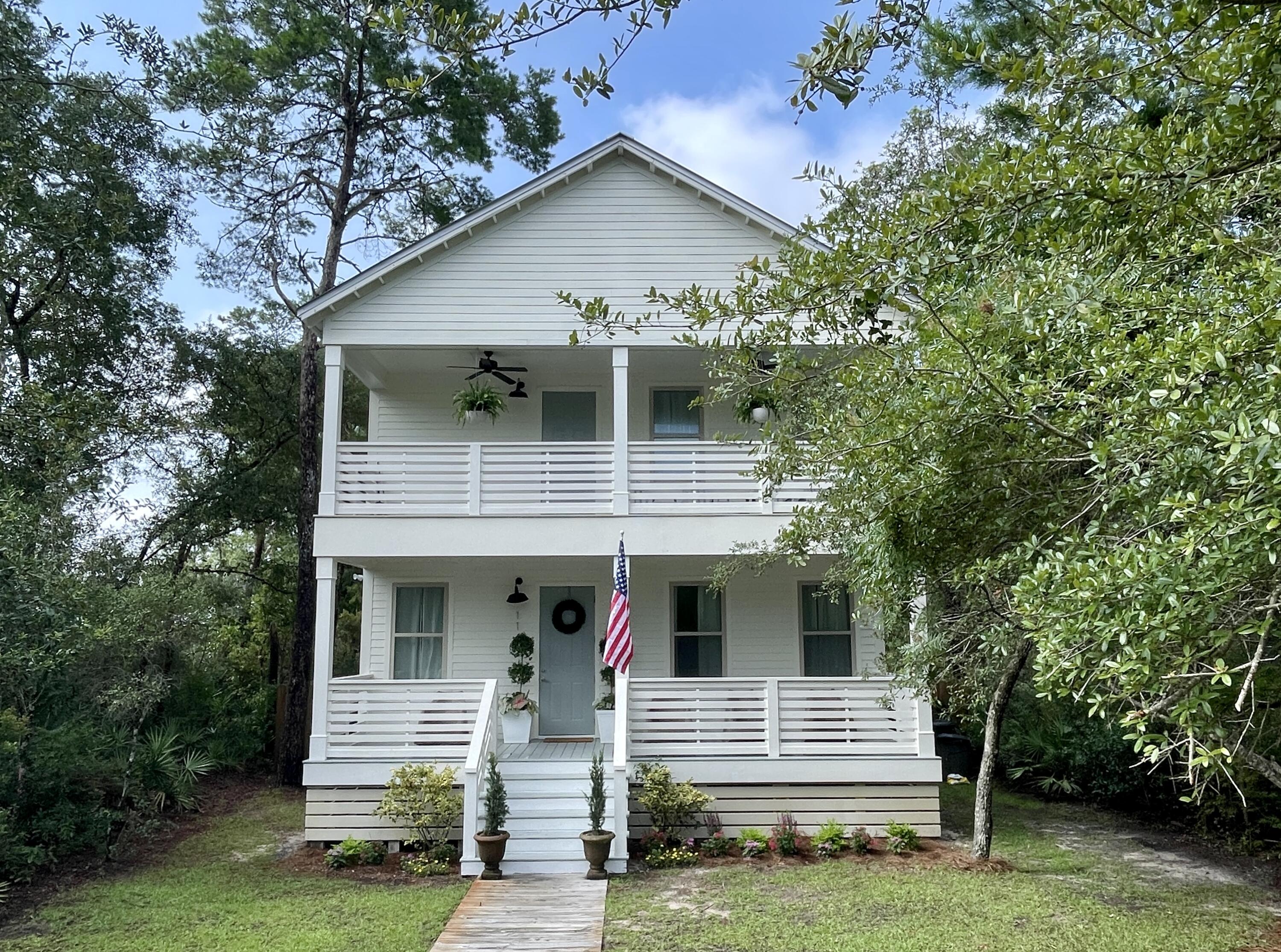 GRAYTON BAYOU - Residential