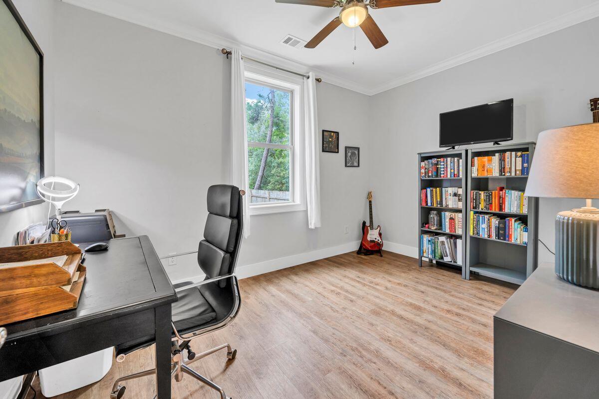 GRAYTON BAYOU - Residential