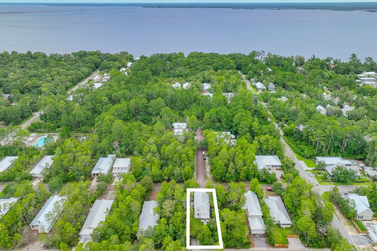 GRAYTON BAYOU - Residential