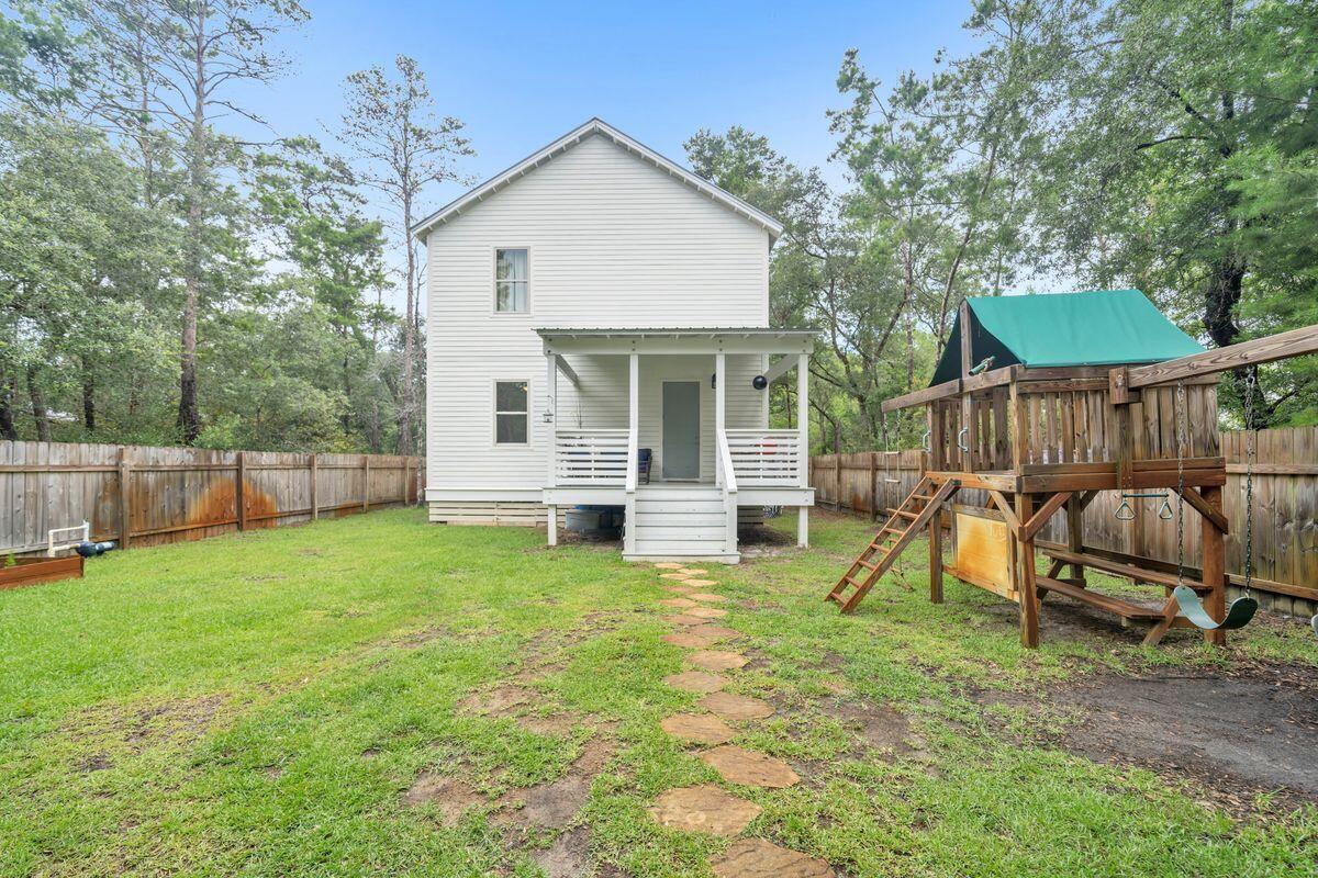 GRAYTON BAYOU - Residential