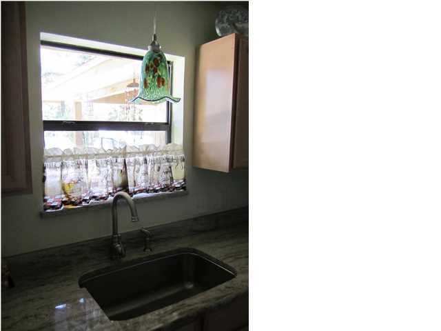 HARBOR OAKS - Residential