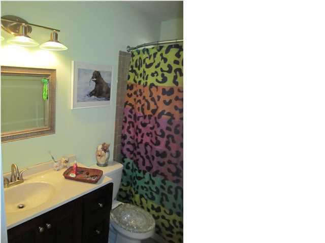 HARBOR OAKS - Residential