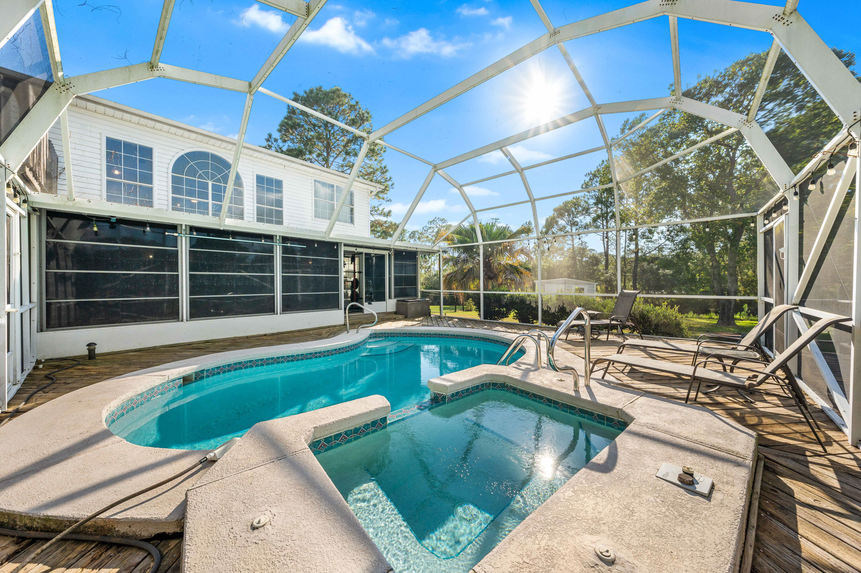 PARISH POINT - Residential