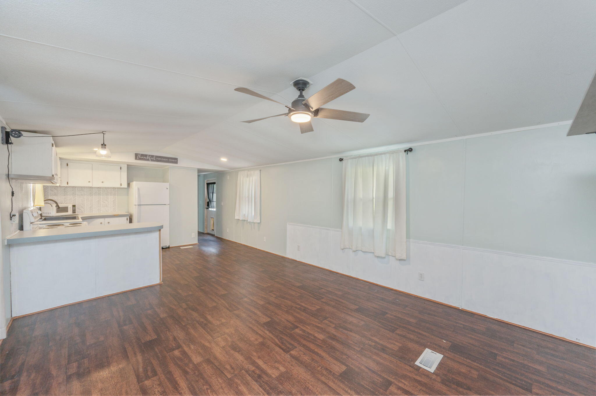 METES & BOUNDS - Residential Lease