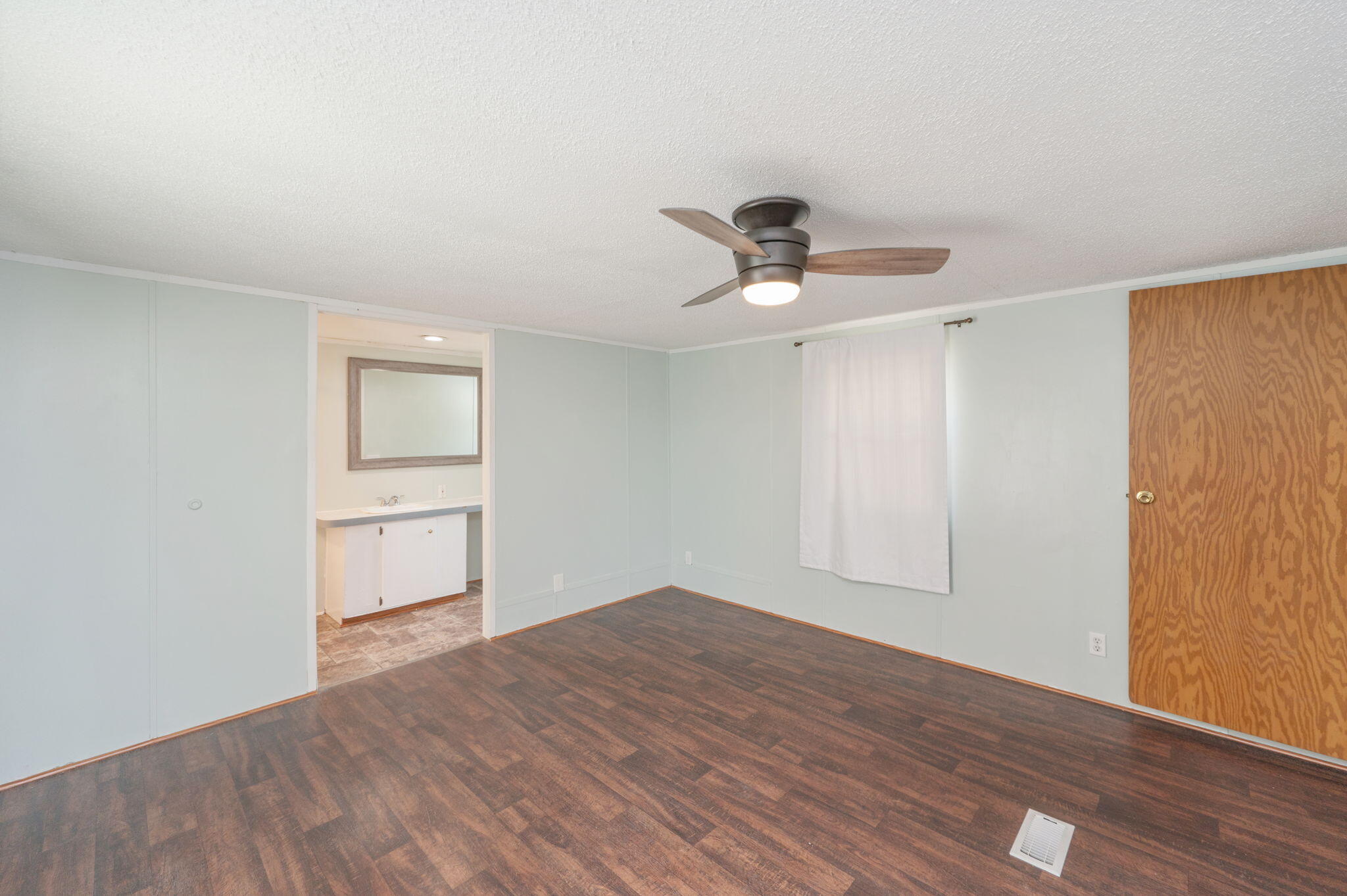 METES & BOUNDS - Residential Lease