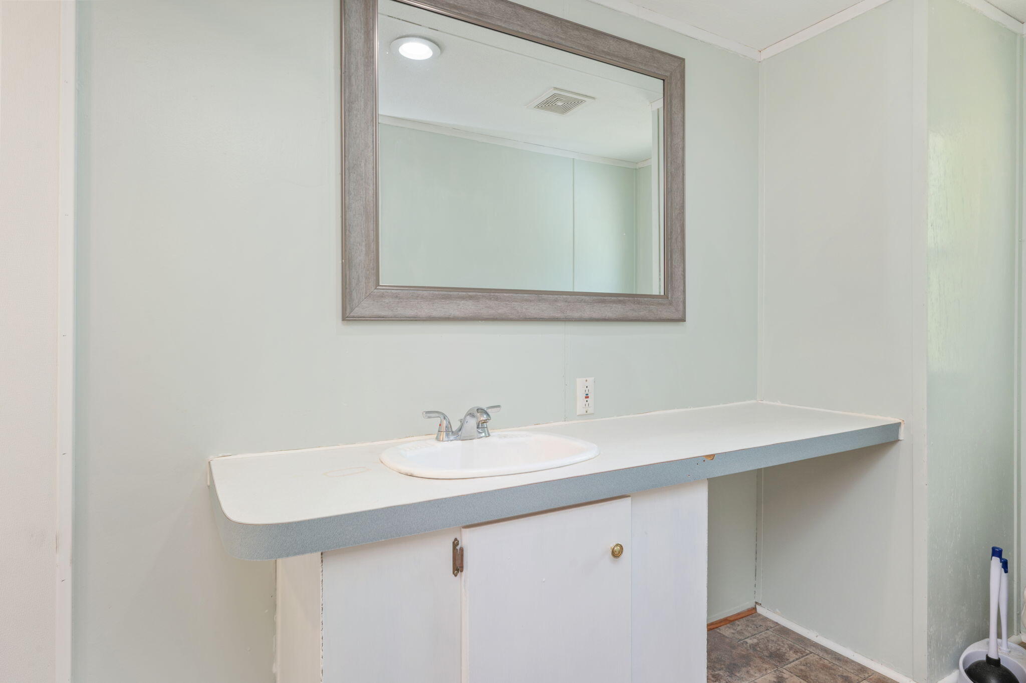 METES & BOUNDS - Residential Lease
