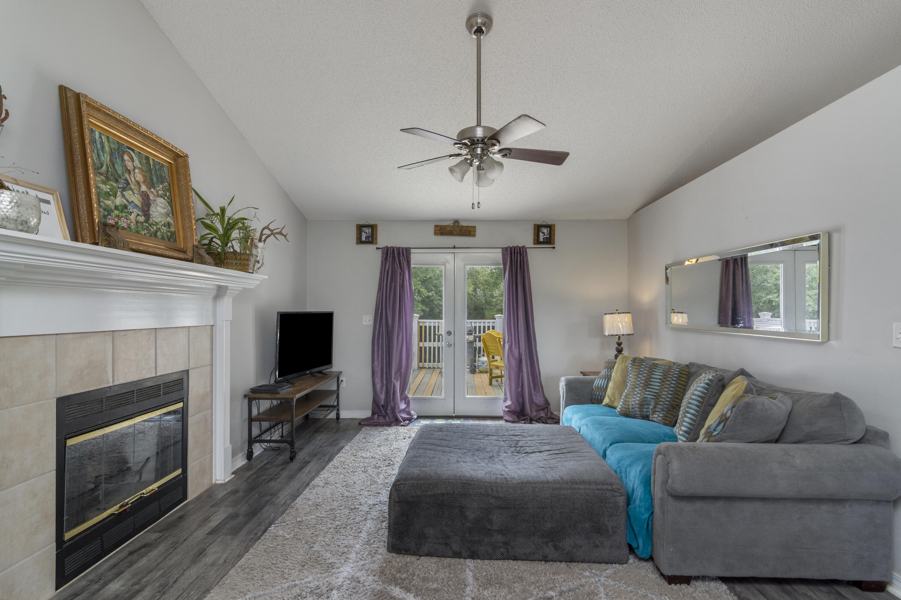 CORONADO VILLAGE PH 4 - Residential