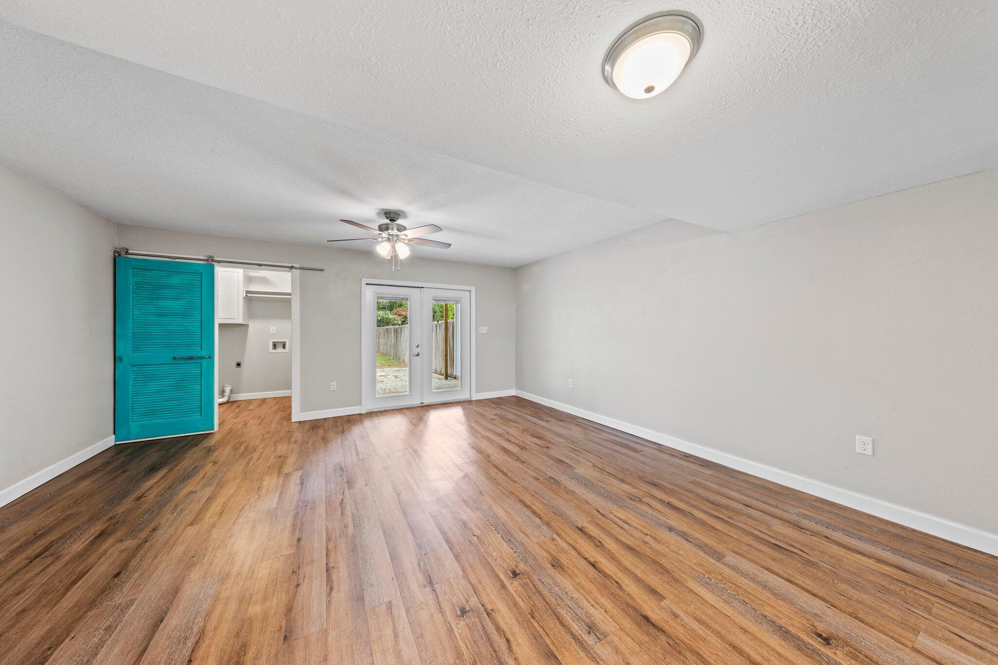 AZALEA GARDENS 1ST ADDN - Residential Lease