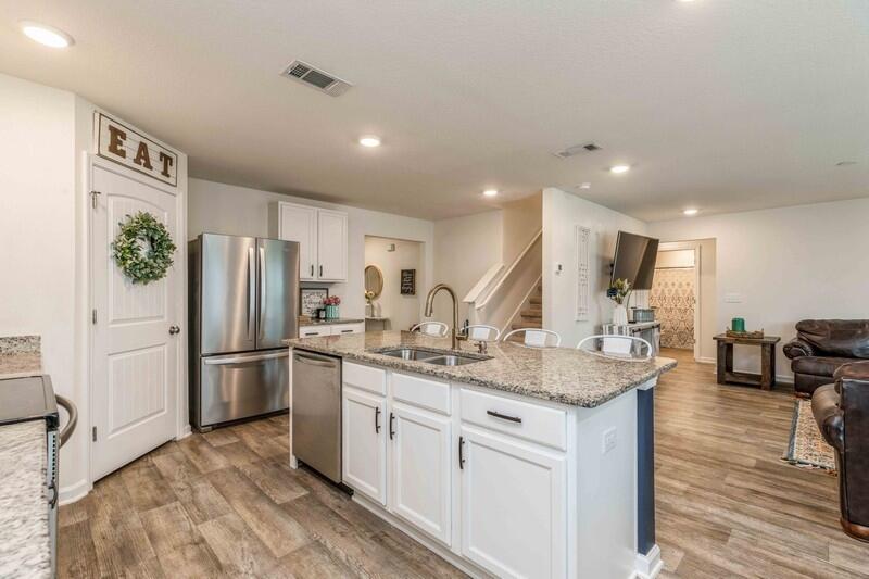 Redstone Commons - Residential