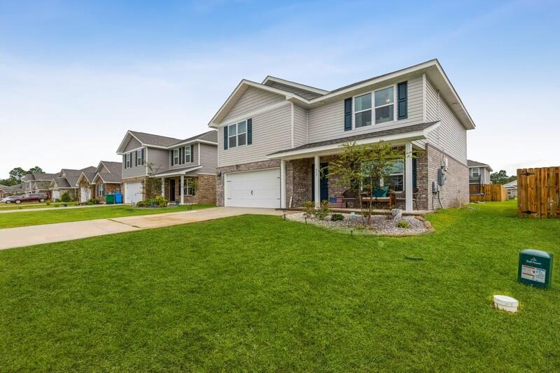 Redstone Commons - Residential