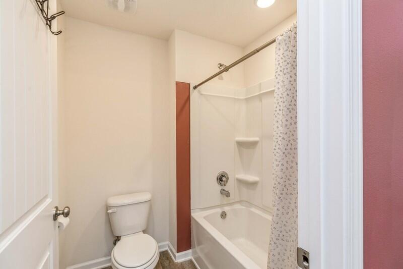 Redstone Commons - Residential