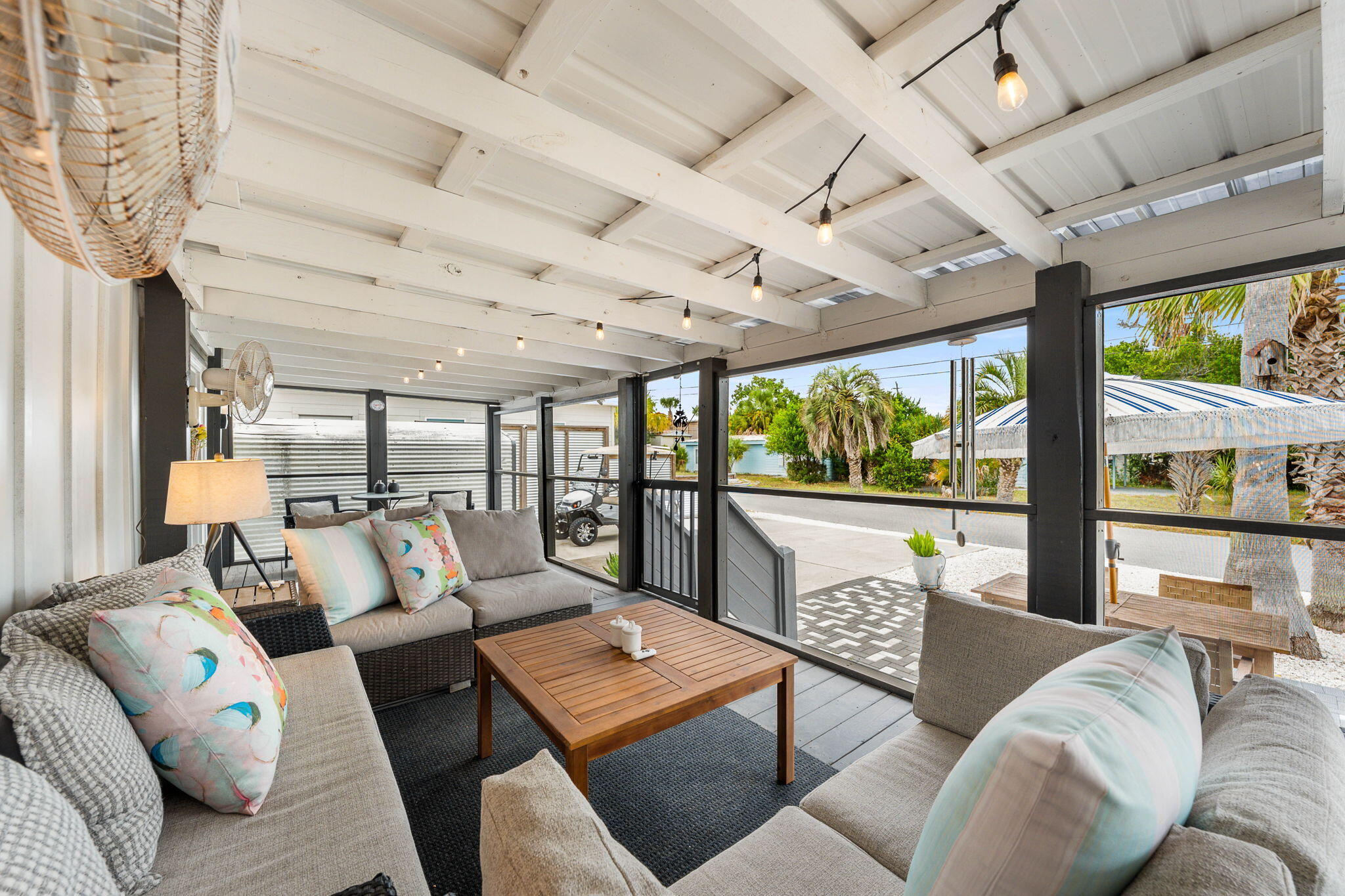 LAGUNA BEACH 6TH ADDN - Residential