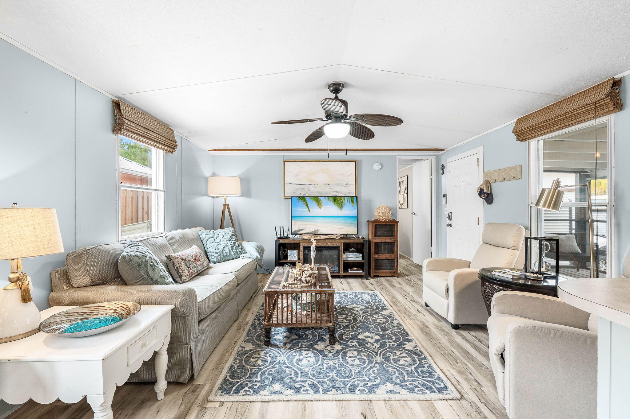LAGUNA BEACH 6TH ADDN - Residential