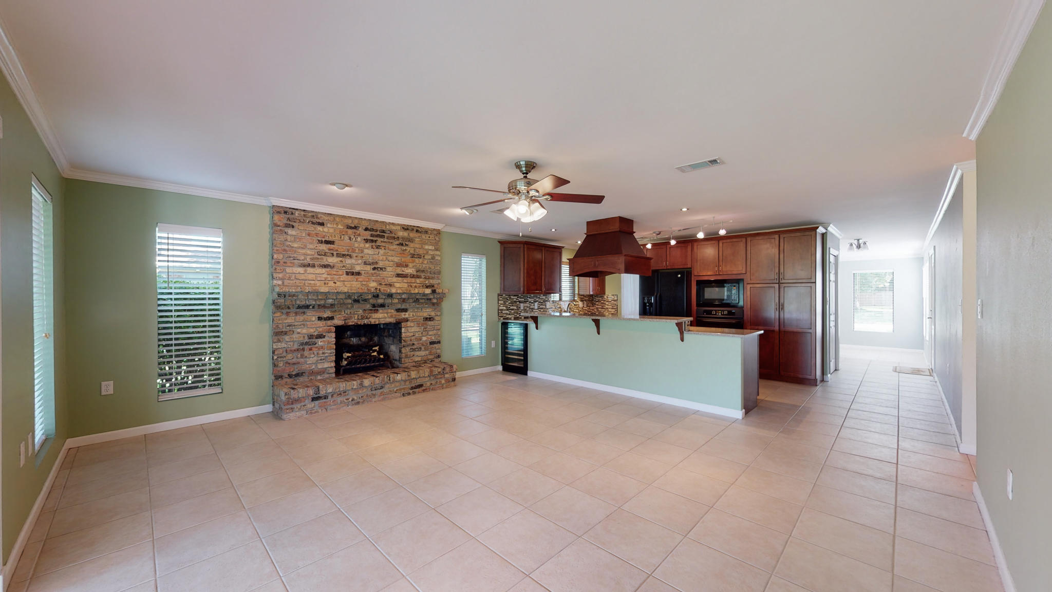 LAKE LORRAINE ESTATES 3 - Residential Lease