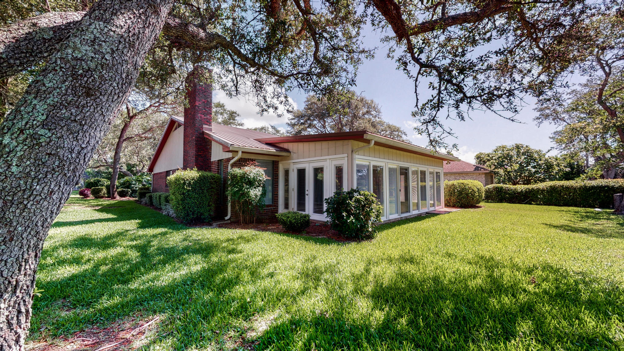 LAKE LORRAINE ESTATES 3 - Residential Lease