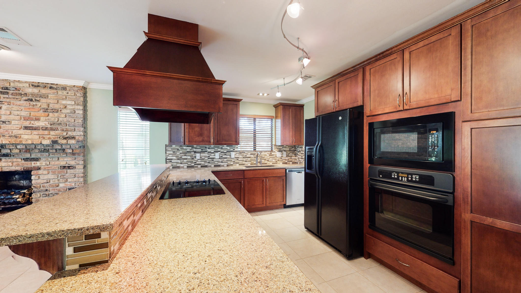 LAKE LORRAINE ESTATES 3 - Residential Lease