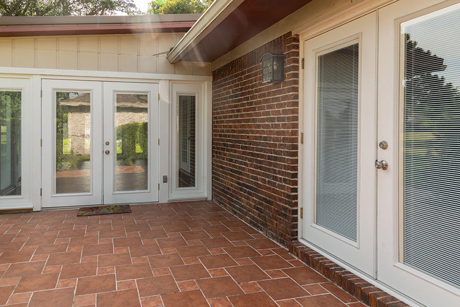 LAKE LORRAINE ESTATES 3 - Residential Lease