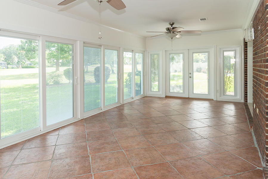 LAKE LORRAINE ESTATES 3 - Residential Lease