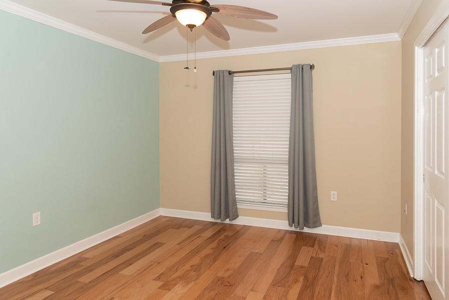 LAKE LORRAINE ESTATES 3 - Residential Lease