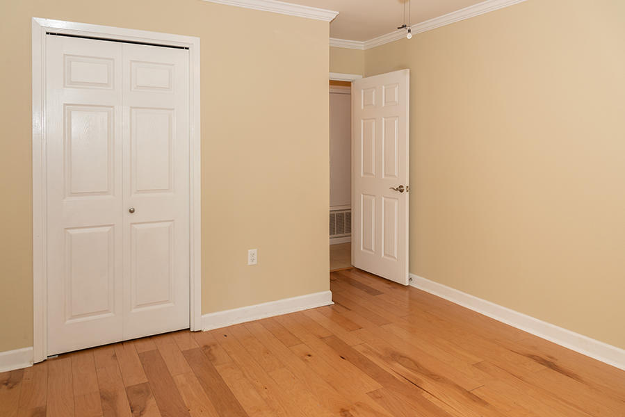 LAKE LORRAINE ESTATES 3 - Residential Lease