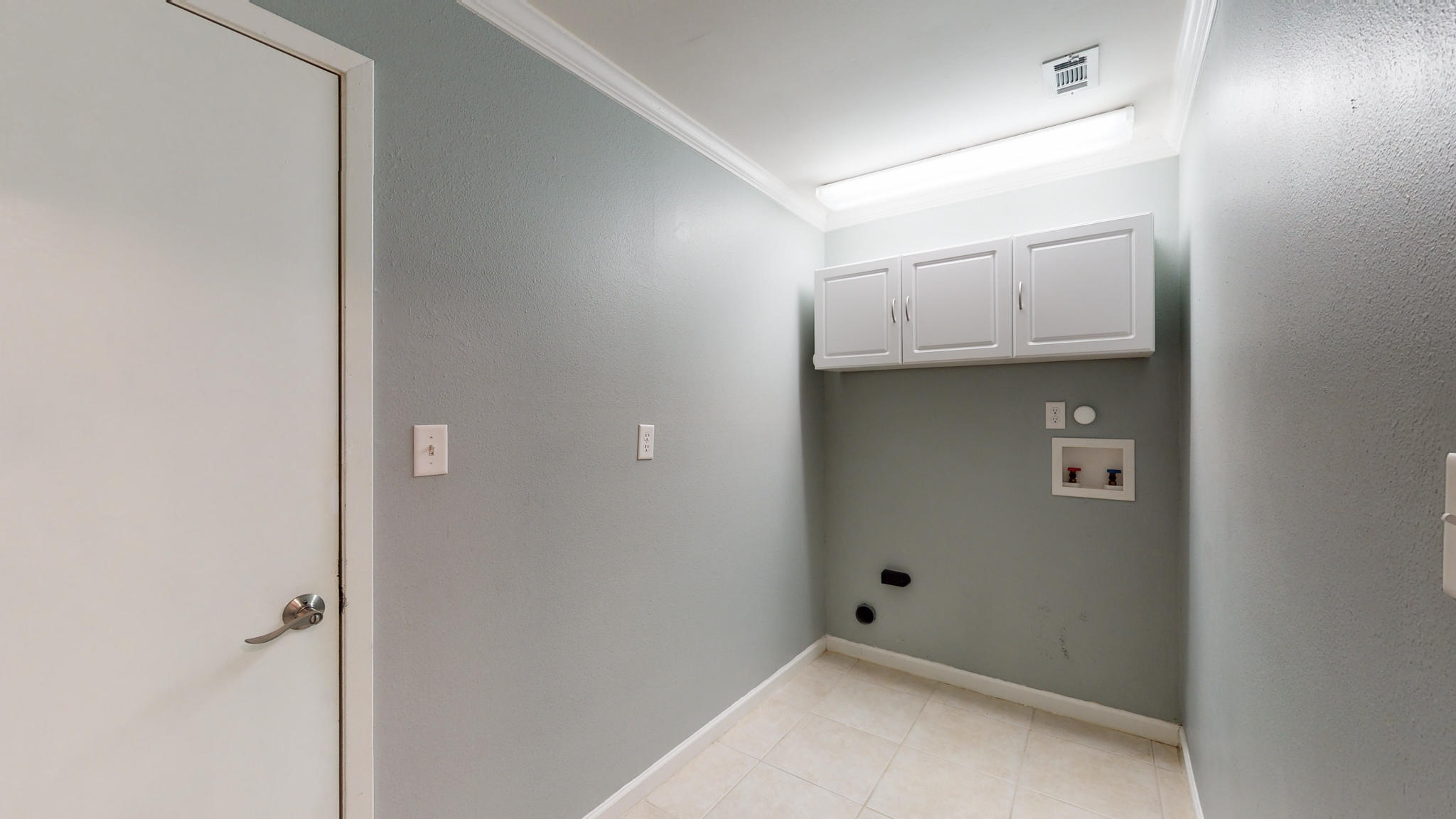 LAKE LORRAINE ESTATES 3 - Residential Lease