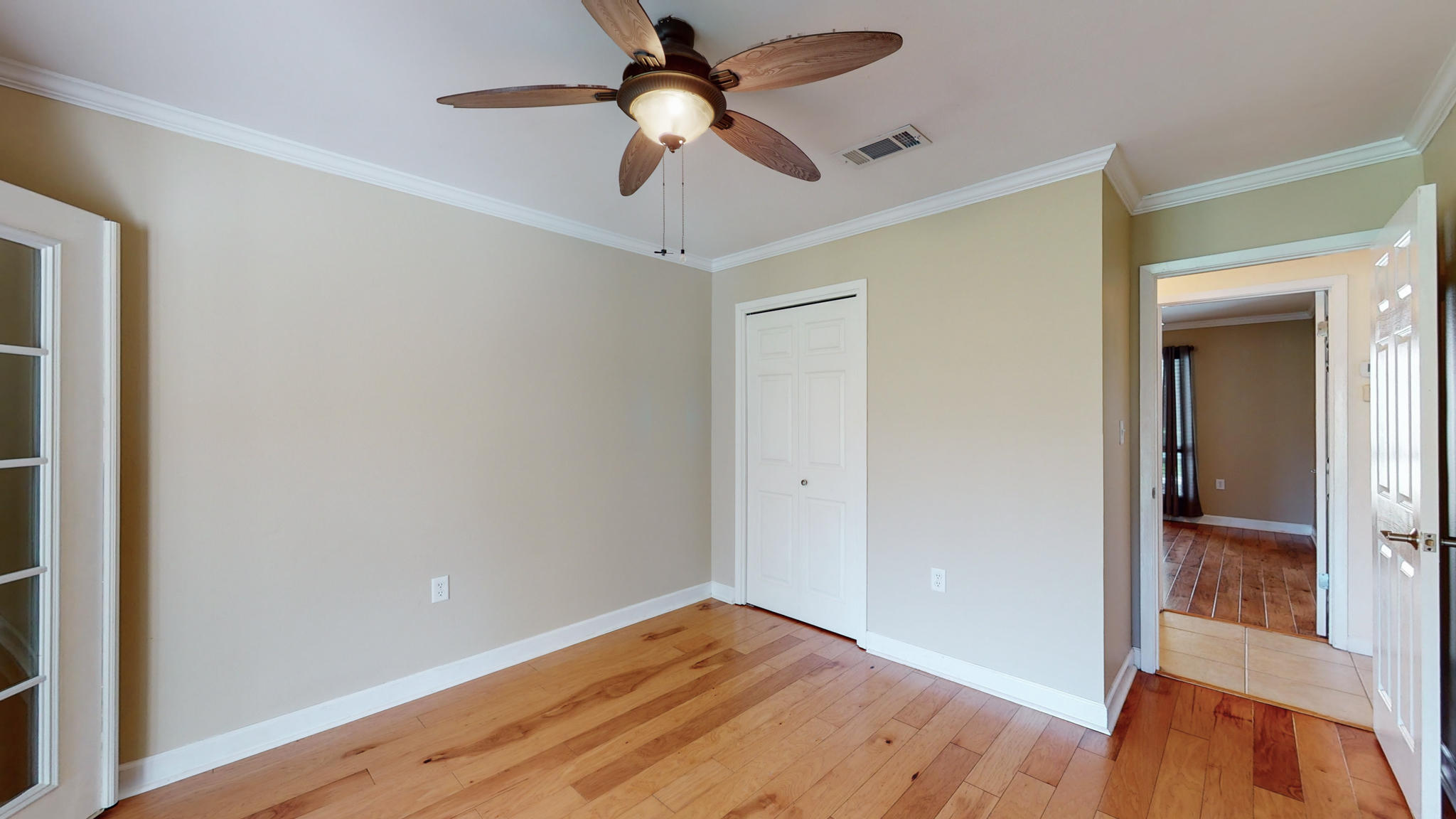 LAKE LORRAINE ESTATES 3 - Residential Lease