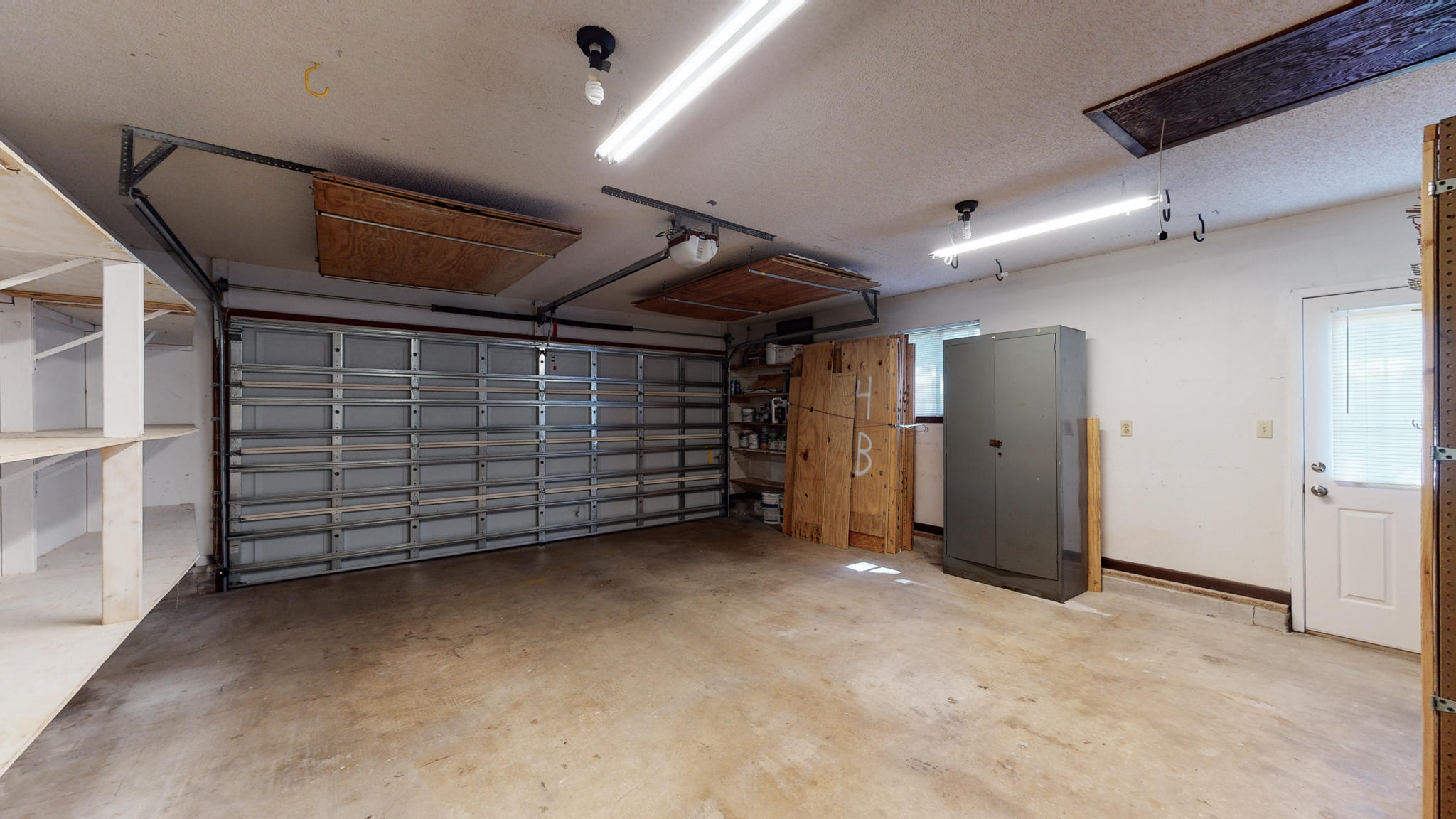 LAKE LORRAINE ESTATES 3 - Residential Lease