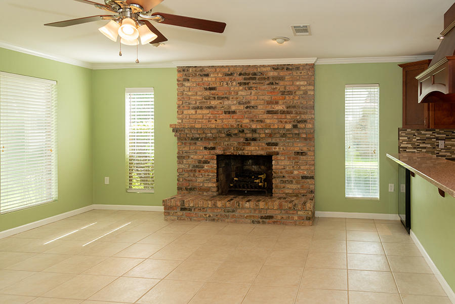 LAKE LORRAINE ESTATES 3 - Residential Lease