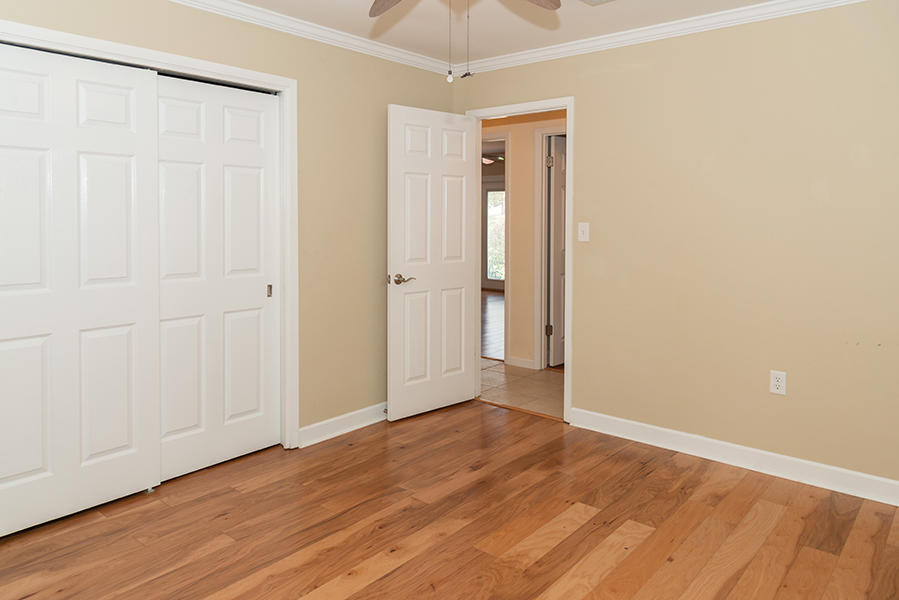 LAKE LORRAINE ESTATES 3 - Residential Lease