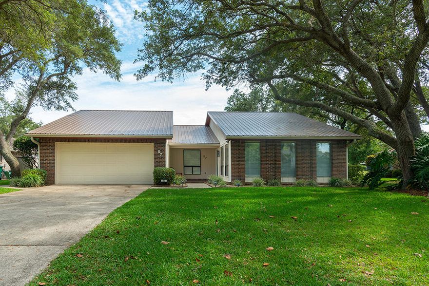 Beautifully remodeled home in Lake Lorraine on the 12th green of Shalimar Pointe golf course. Close to both Eglin and Hurlburt. Formal living room, family room and enclosed Florida room. Beautiful kitchen cabinets with granite counter tops and glass backsplash. Tile floors in all wet areas and beautiful hard wood flooring elsewhere. Nicely landscaped and lawn service is included in rent. No fence on property and no pets are allowed. No smoking inside home or garage.