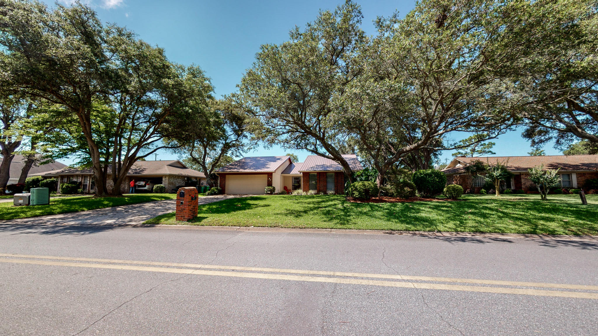 LAKE LORRAINE ESTATES 3 - Residential Lease