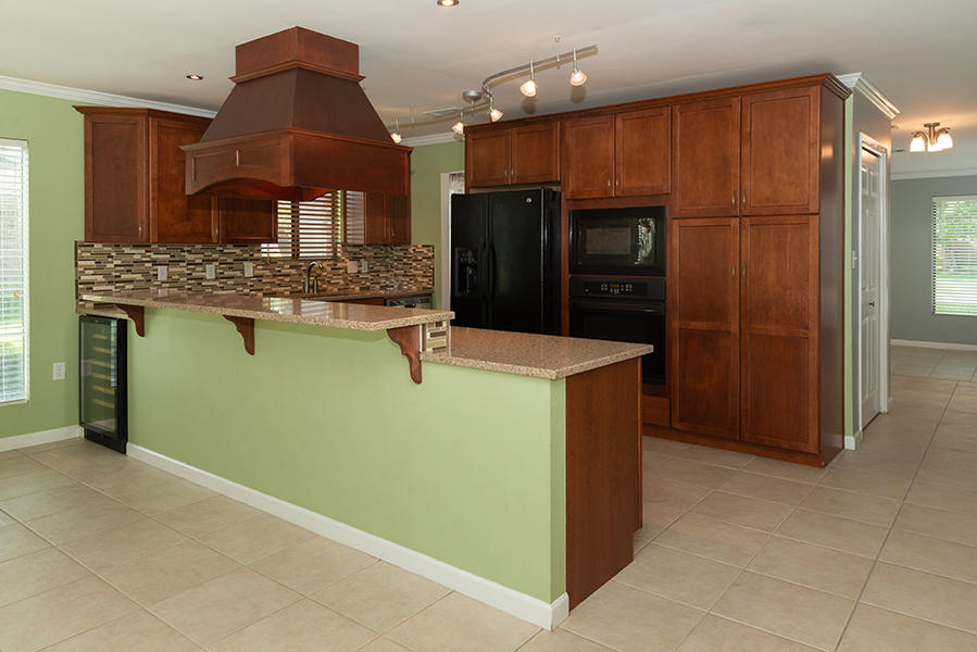 LAKE LORRAINE ESTATES 3 - Residential Lease