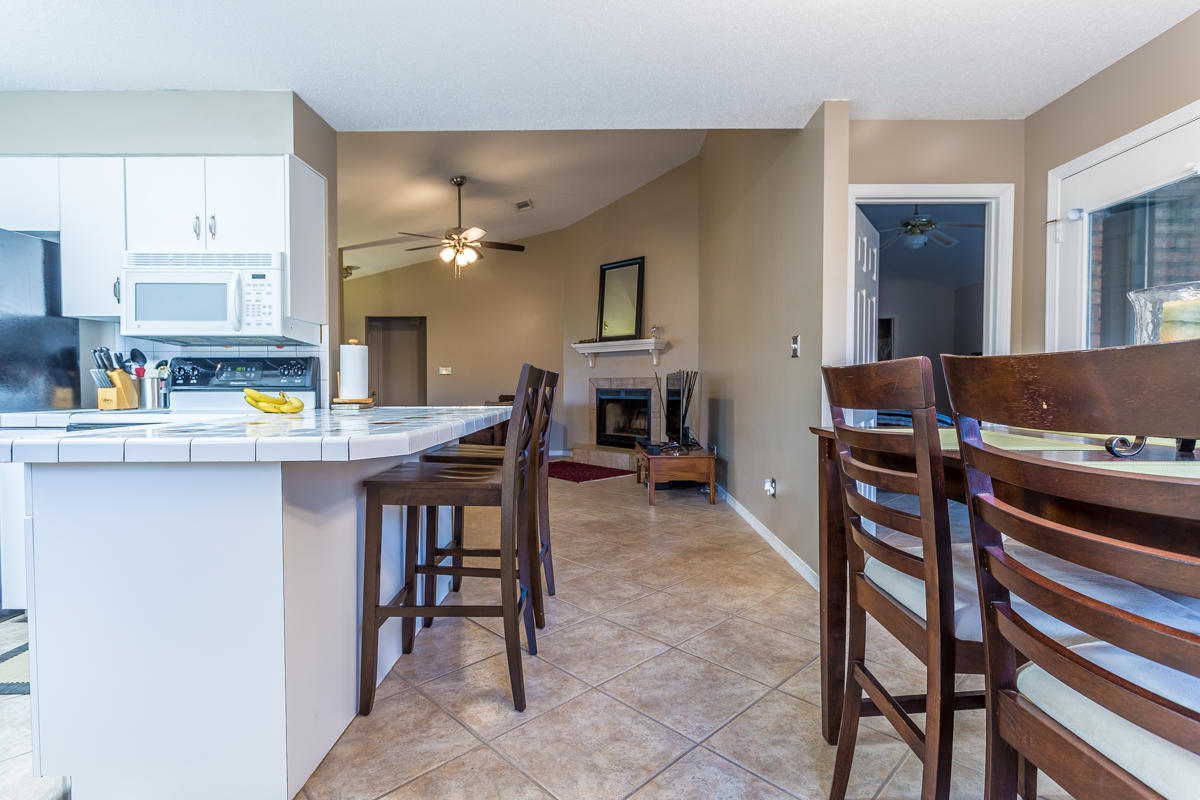 RUSHLIN PARK S/D PH 2 - Residential Lease