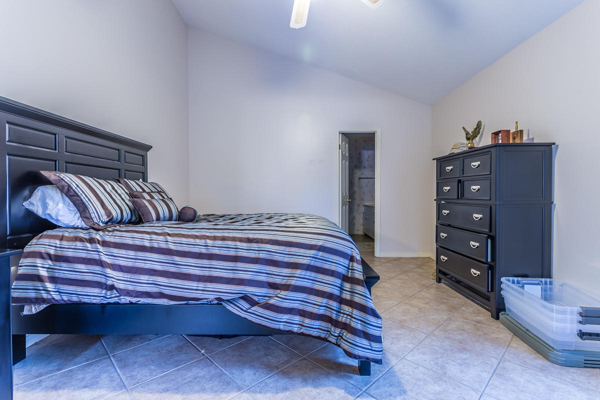 RUSHLIN PARK S/D PH 2 - Residential Lease