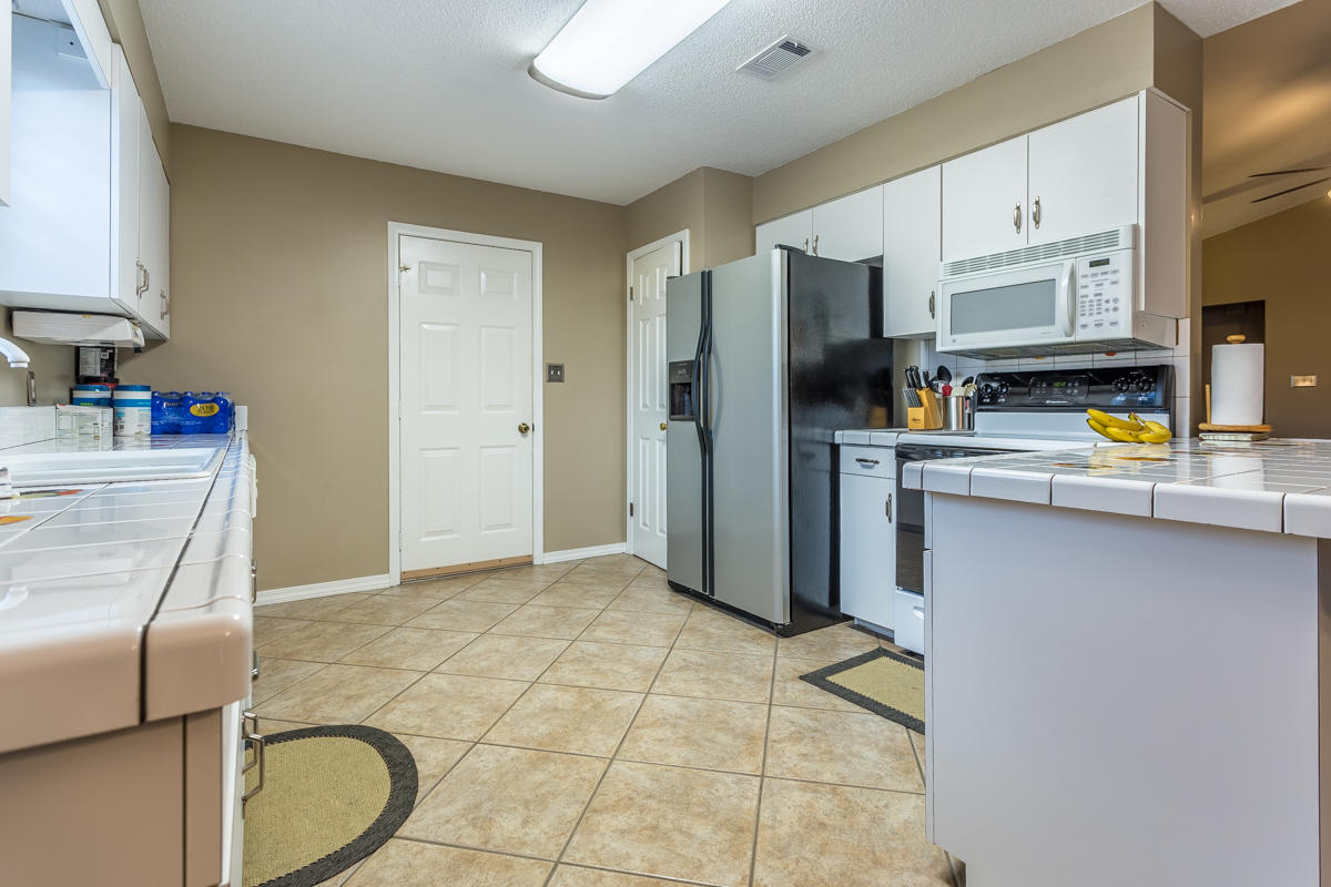 RUSHLIN PARK S/D PH 2 - Residential Lease