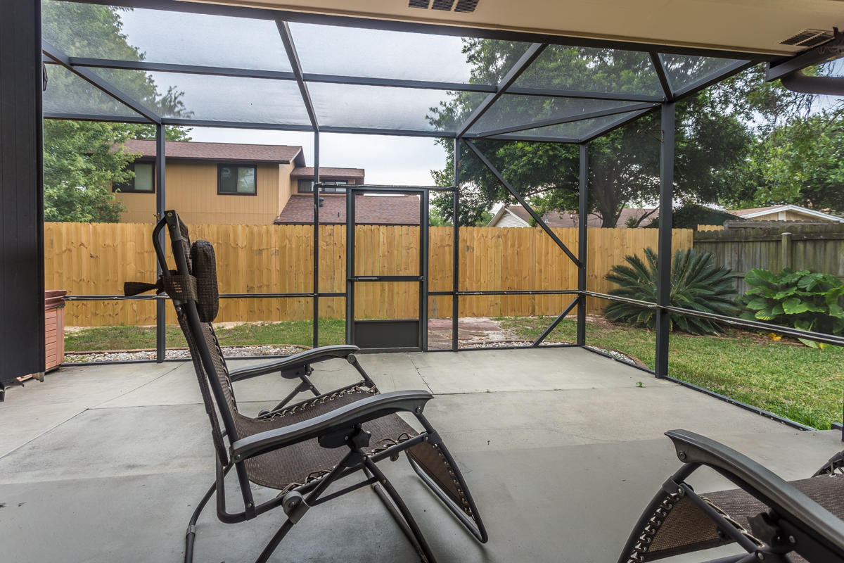 RUSHLIN PARK S/D PH 2 - Residential Lease