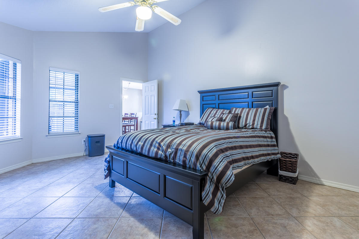 RUSHLIN PARK S/D PH 2 - Residential Lease