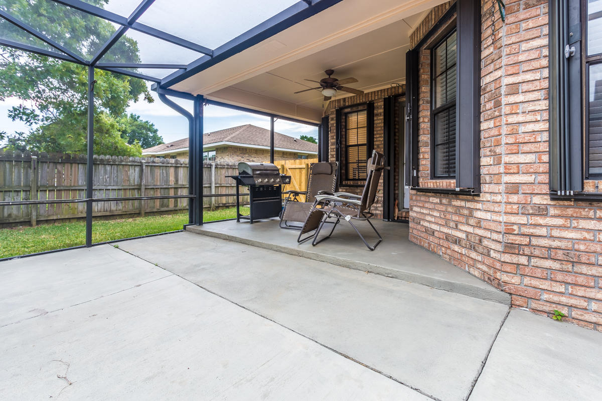 RUSHLIN PARK S/D PH 2 - Residential Lease