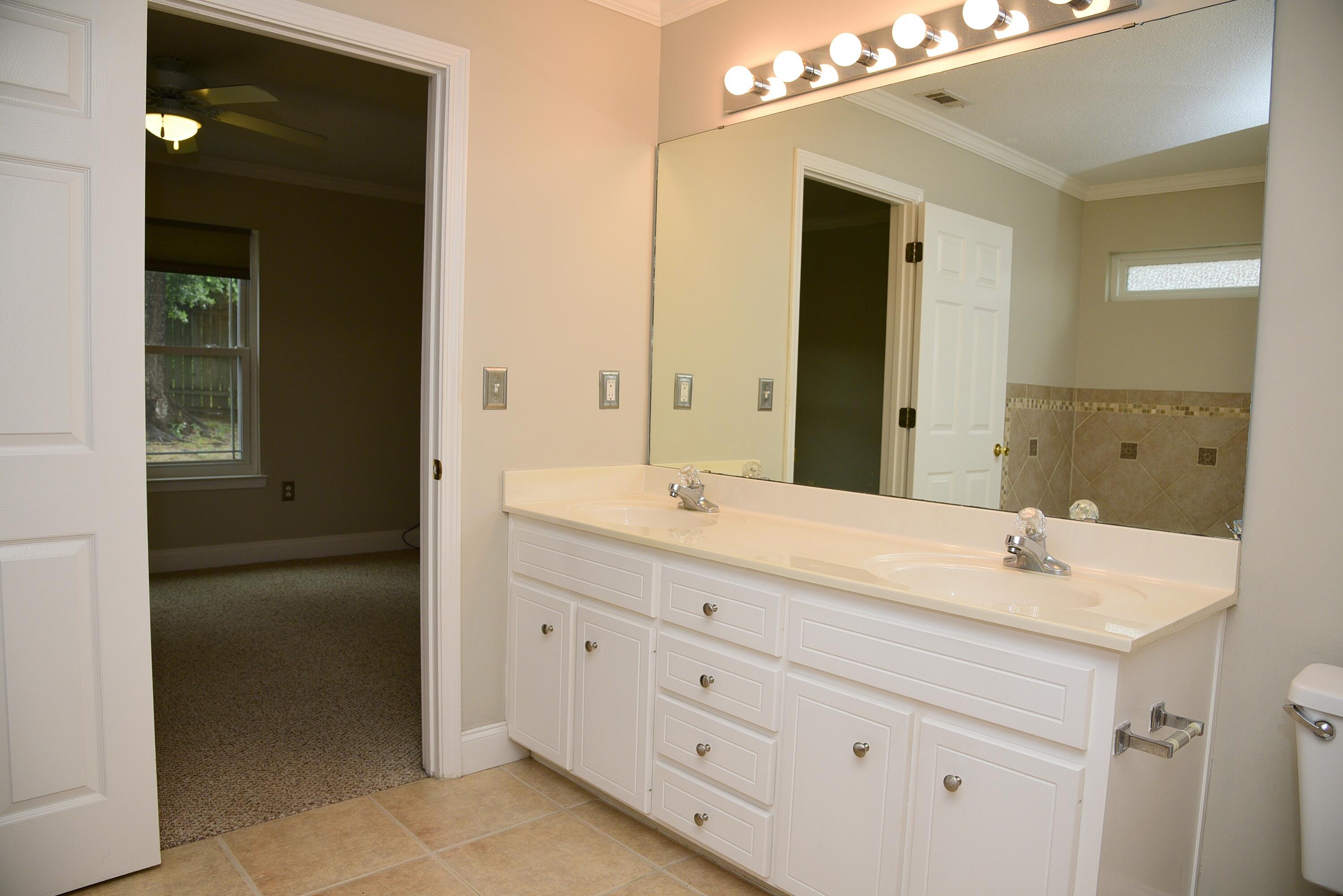 Forest Lake S/D - Residential Lease
