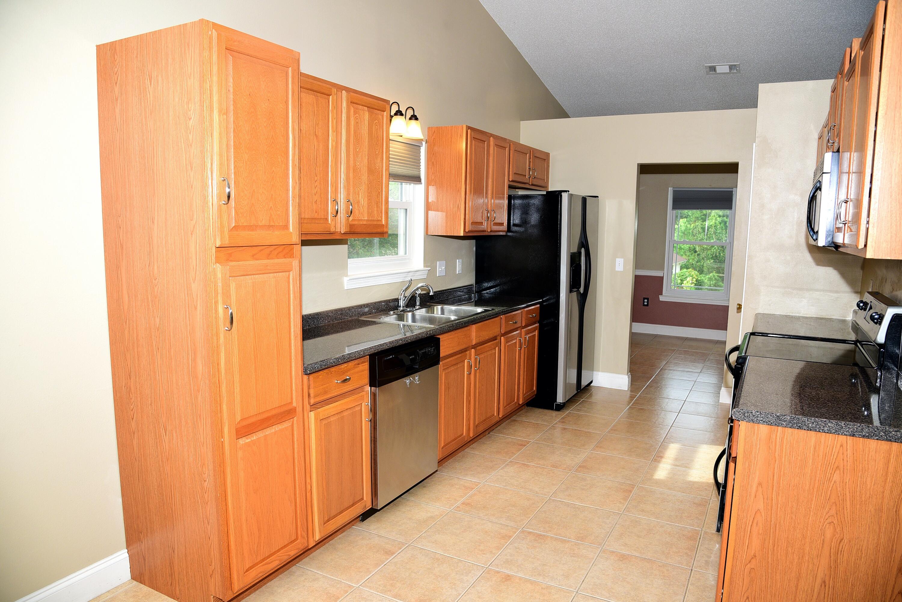 Forest Lake S/D - Residential Lease