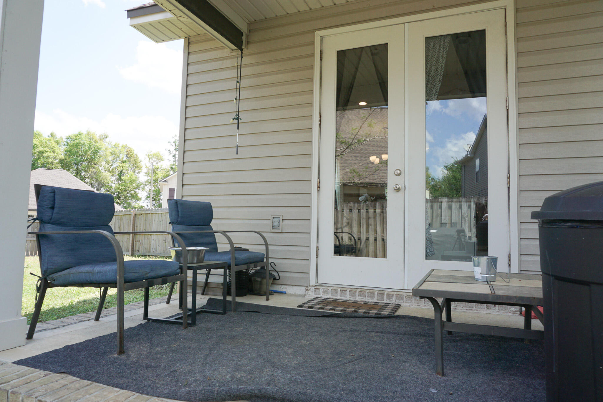 HERITAGE MANOR - Residential Lease