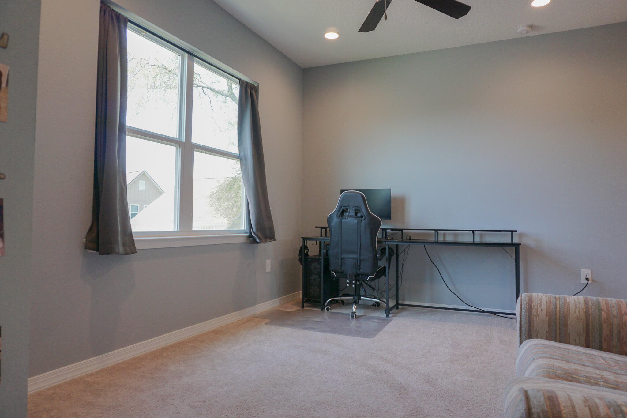 HERITAGE MANOR - Residential Lease