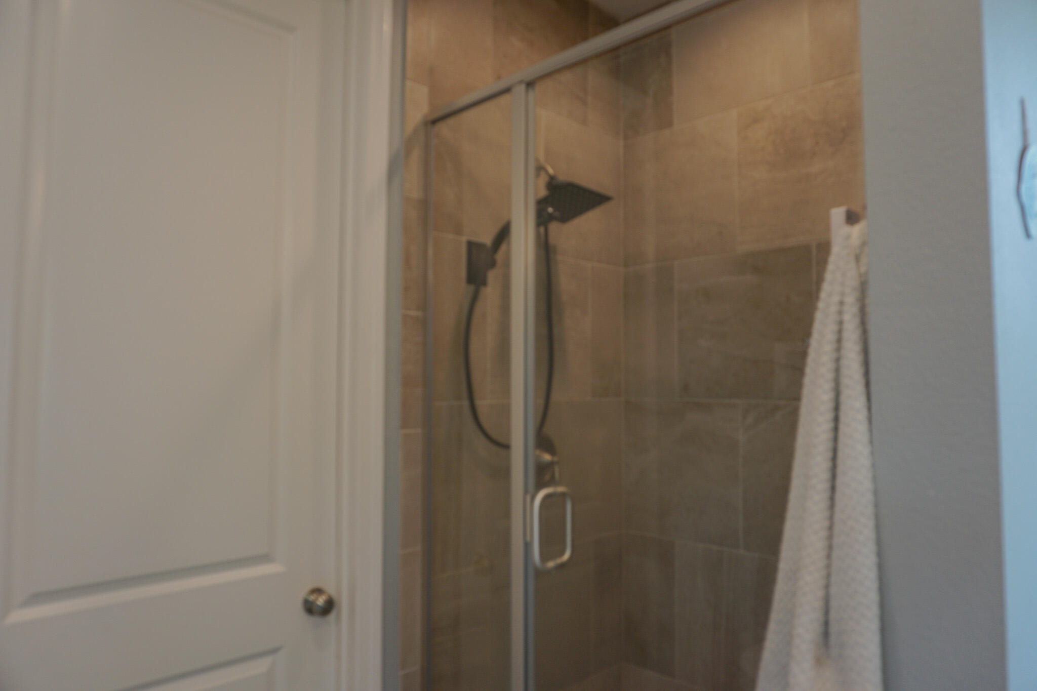 HERITAGE MANOR - Residential Lease